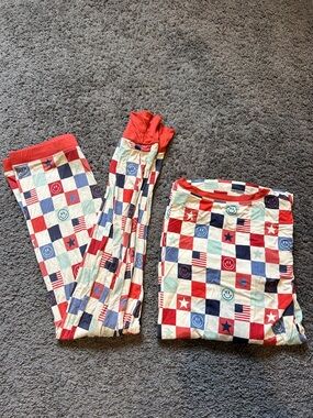 Dream, big little cow. 4th of July set. Size 9/10